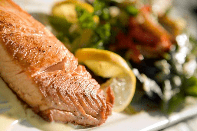 ikan dengan diet protein