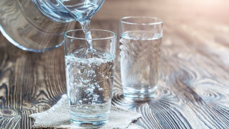 segelas air untuk diet minum